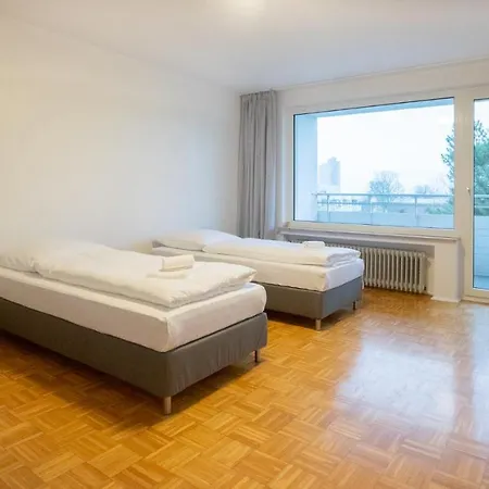 Raj Living - 1 Or 3 With Balcony - 20 Min Messe Dus & Airport Dus * Meerbusch