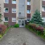 Lägenhet Tolstov - 1 Or 3 With Balcony - 20 Min Messe Dus & Airport Dus