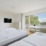 Tolstov - 1 Or 3 With Balcony - 20 Min Messe Dus & Airport Dus