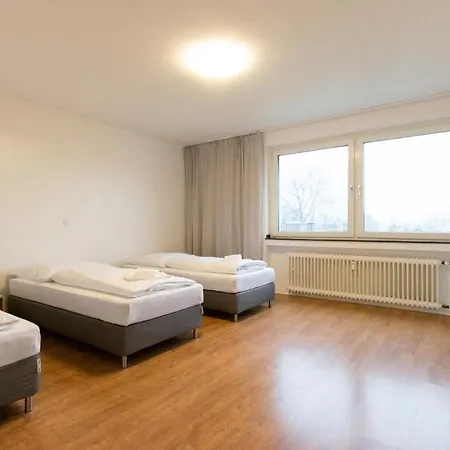 Apartment Raj Living - 1 Or 3 With Balcony - 20 Min Messe Dus & Airport Dus Meerbusch