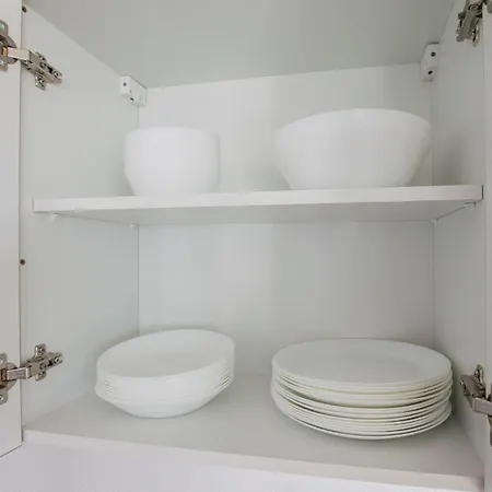 Tolstov - 1 Or 3 With Balcony - 20 Min Messe Dus & Airport Dus *