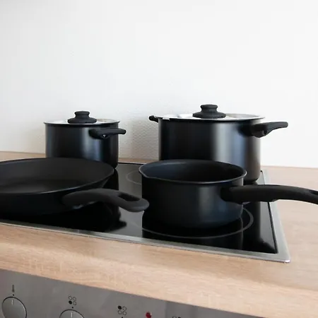 Tolstov - 1 Or 3 With Balcony - 20 Min Messe Dus & Airport Dus *