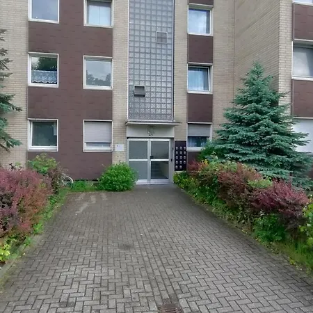 Apartment Raj Living - 1 Or 3 With Balcony - 20 Min Messe Dus & Airport Dus