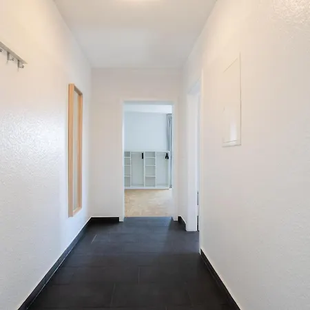 Raj Living - 1 Or 3 With Balcony - 20 Min Messe Dus & Airport Dus * Meerbusch