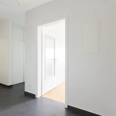 Raj Living - 1 Or 3 With Balcony - 20 Min Messe Dus & Airport Dus