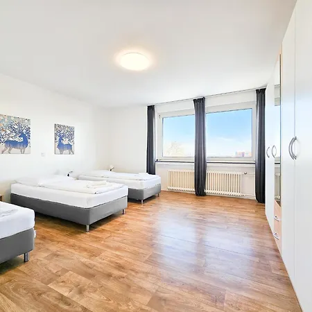 Apartment Raj Living - 1 Or 3 With Balcony - 20 Min Messe Dus & Airport Dus