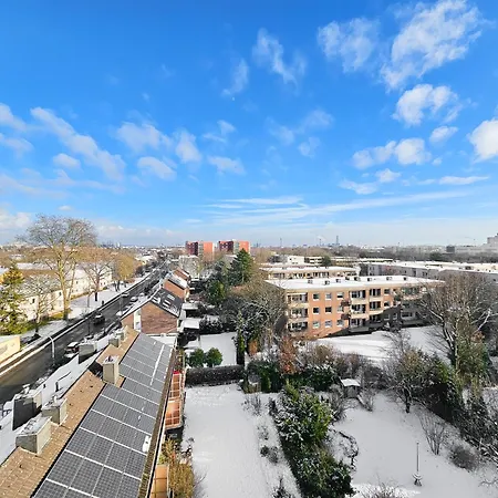 Apartment Raj Living - 1 Or 3 With Balcony - 20 Min Messe Dus & Airport Dus