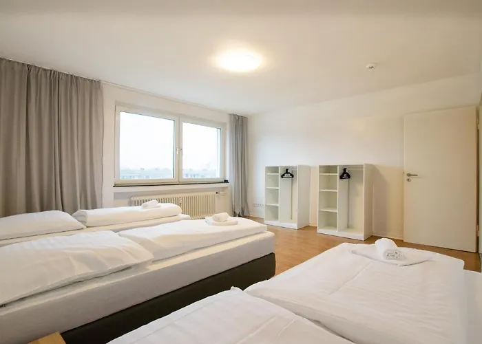 Tolstov - 1 Or 3 With Balcony - 20 Min Messe Dus & Airport Dus Lejlighed *
