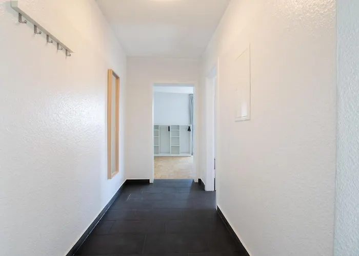 Tolstov - 1 Or 3 With Balcony - 20 Min Messe Dus & Airport Dus * Meerbusch