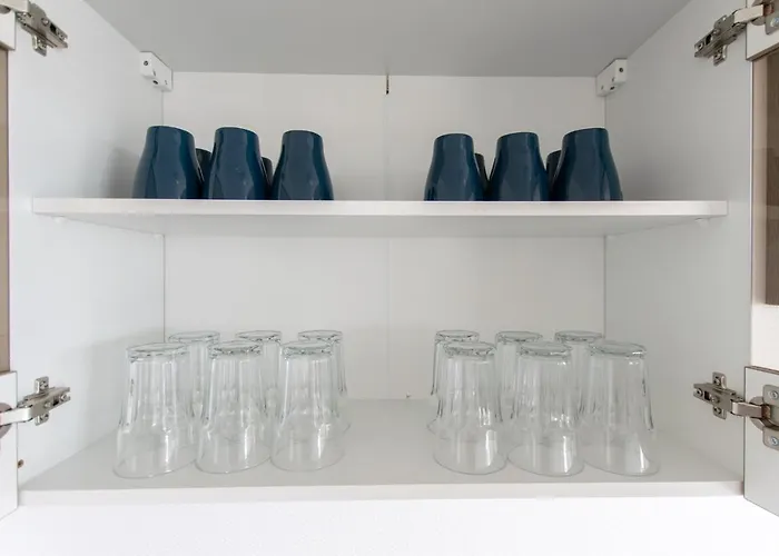 Tolstov - 1 Or 3 With Balcony - 20 Min Messe Dus & Airport Dus דירה