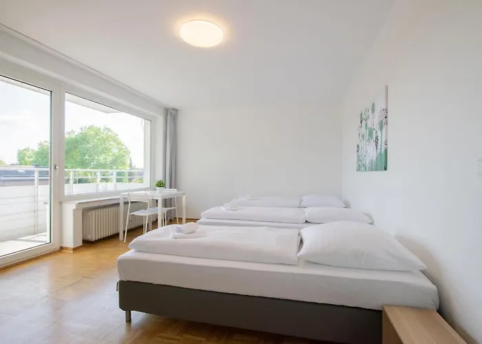 Tolstov - 1 Or 3 With Balcony - 20 Min Messe Dus & Airport Dus מירבוש