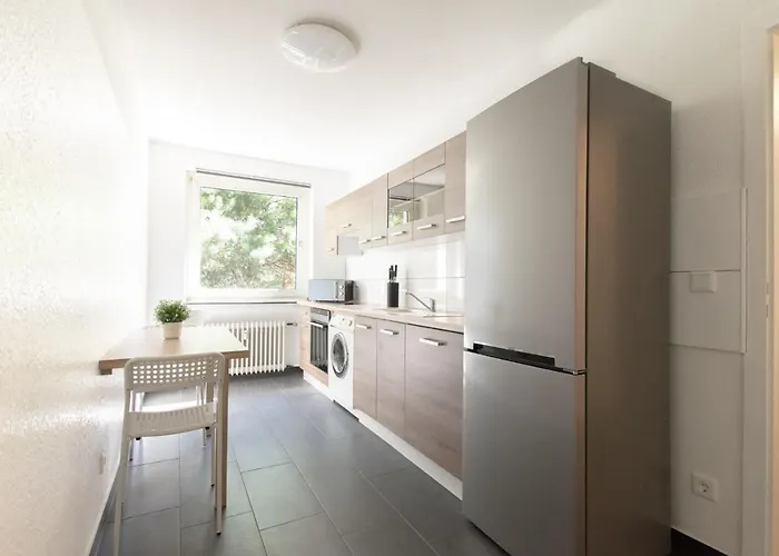 דירה Tolstov - 1 Or 3 With Balcony - 20 Min Messe Dus & Airport Dus *