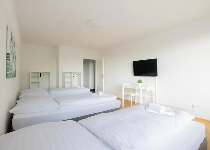 Tolstov - 1 Or 3 With Balcony - 20 Min Messe Dus & Airport Dus Lejlighed Meerbusch