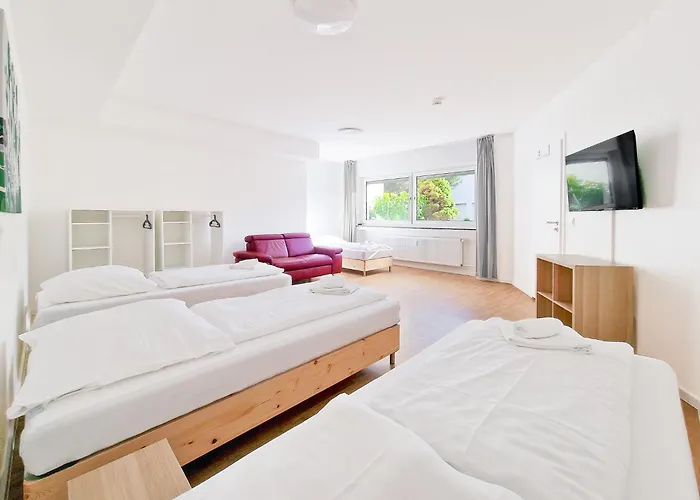 Lejlighed Tolstov - 1 Or 3 With Balcony - 20 Min Messe Dus & Airport Dus