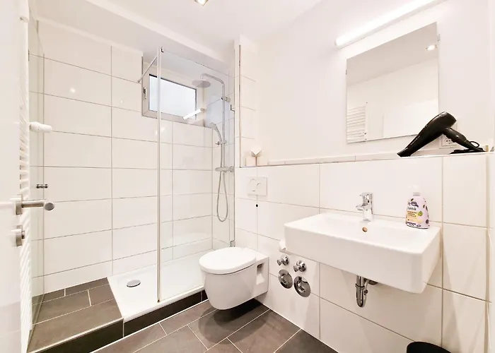 Lejlighed Tolstov - 1 Or 3 With Balcony - 20 Min Messe Dus & Airport Dus