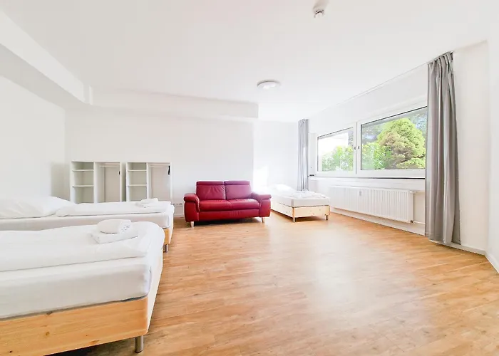 Tolstov - 1 Or 3 With Balcony - 20 Min Messe Dus & Airport Dus * Meerbusch