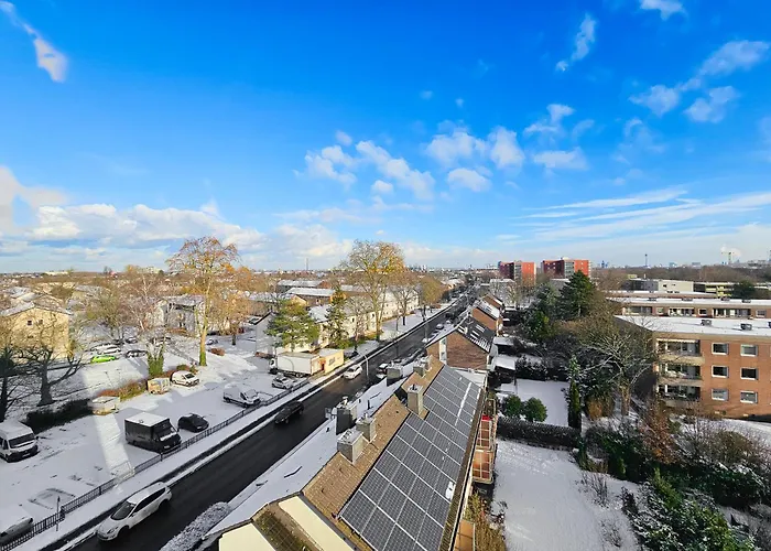 דירה Tolstov - 1 Or 3 With Balcony - 20 Min Messe Dus & Airport Dus מירבוש